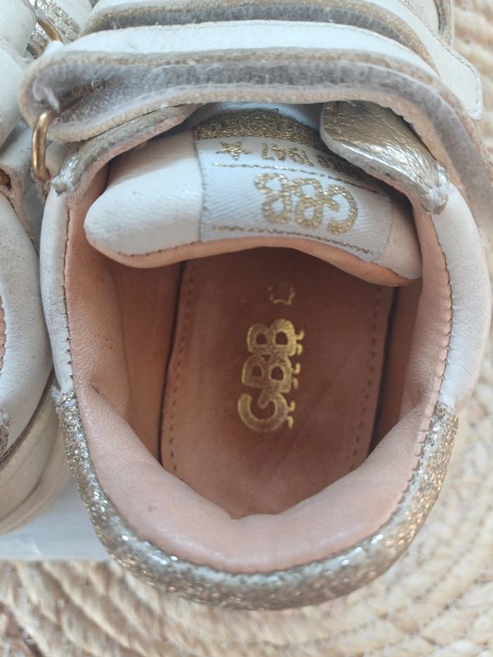 Baskets gbb taille 25 tout en cuir - photo numéro 9