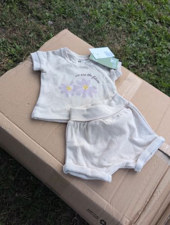 Ensemble bébé taille 50 neuf