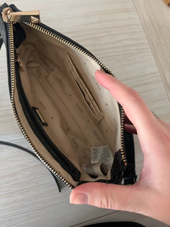 Petit Sac Guess - photo numéro 4
