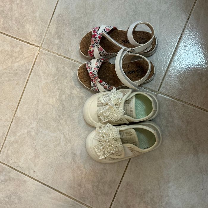 Lot de chaussures