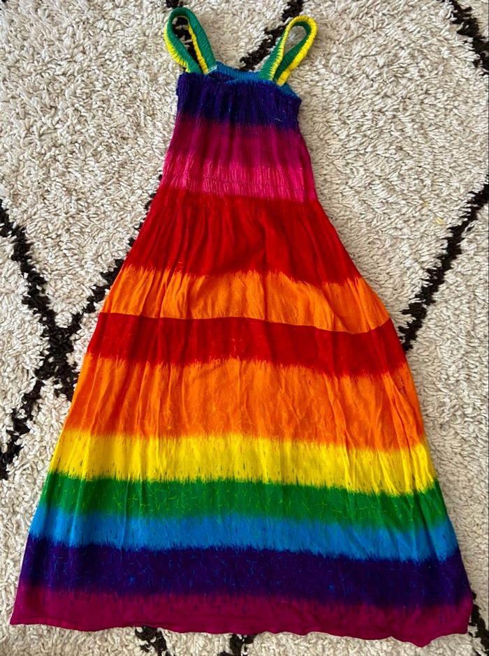 Belle robe coloré 8/9 ans - photo numéro 3
