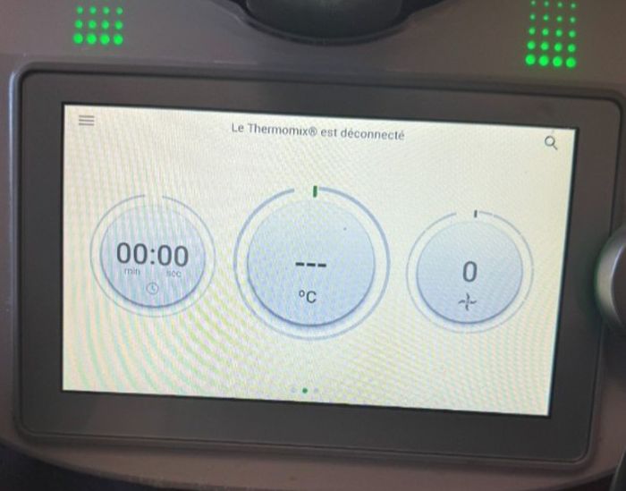 Thermomix TM6 blanc +2ème bol+ accessoires le tout en parfait état aucun défaut quelconque - photo numéro 4
