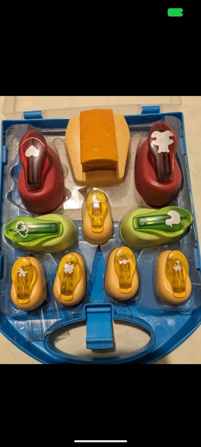 Lot de 10 mini-perforatrices papier différents motifs pour loisirs créatifs. - photo numéro 2