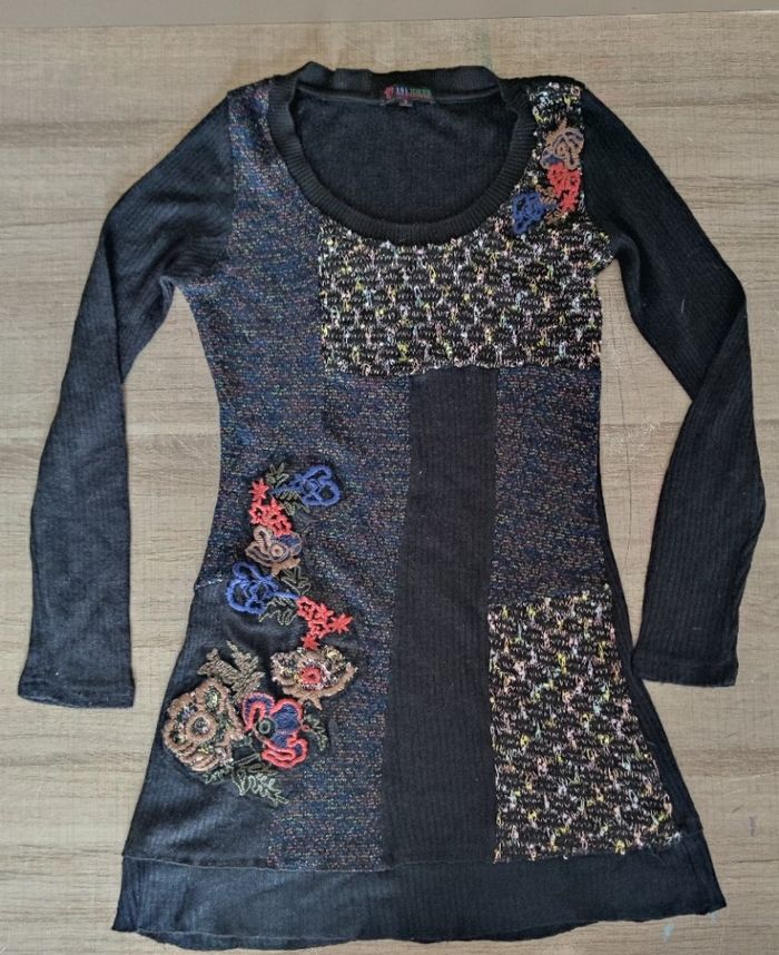 Robe noire femme 101 Idées taille S broderies - Très bon état - photo numéro 8