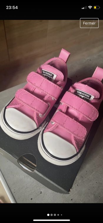 Converses roses taille 21
