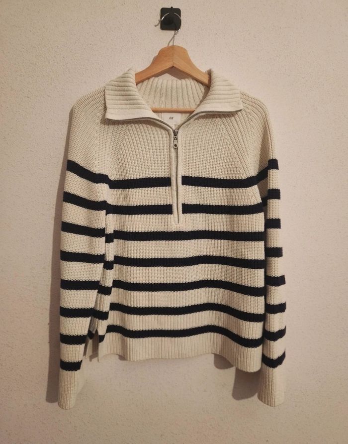 Pull marin H&M – col montant zippé – taille M – très bon état - photo numéro 2