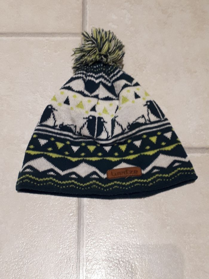 Bonnet à pompon Junior (convient pour 4/6 ans)