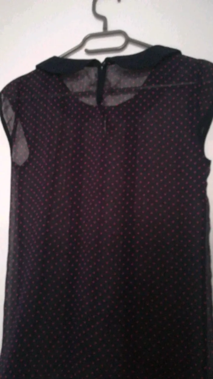 Blouse bleu à pois fushia - photo numéro 3