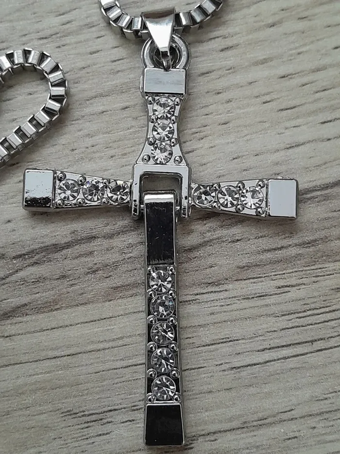 Collier Pendentif Croix, pour Homme, Fast and Furious - photo numéro 2