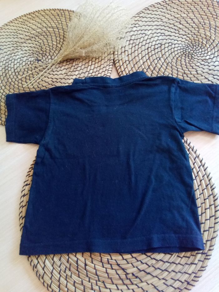 Tee shirt marine avec impressions colorées taille 3/4 ans - photo numéro 5