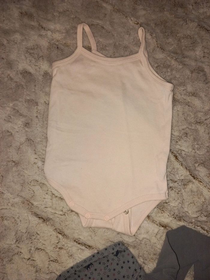 Lot 2 body 18-24 mois - photo numéro 4