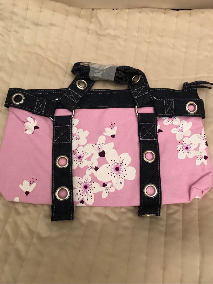 Sac à main édition Noa Fleur de Cacharel - Neuf - photo numéro 3