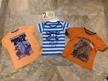 Lot 3 t shirts
