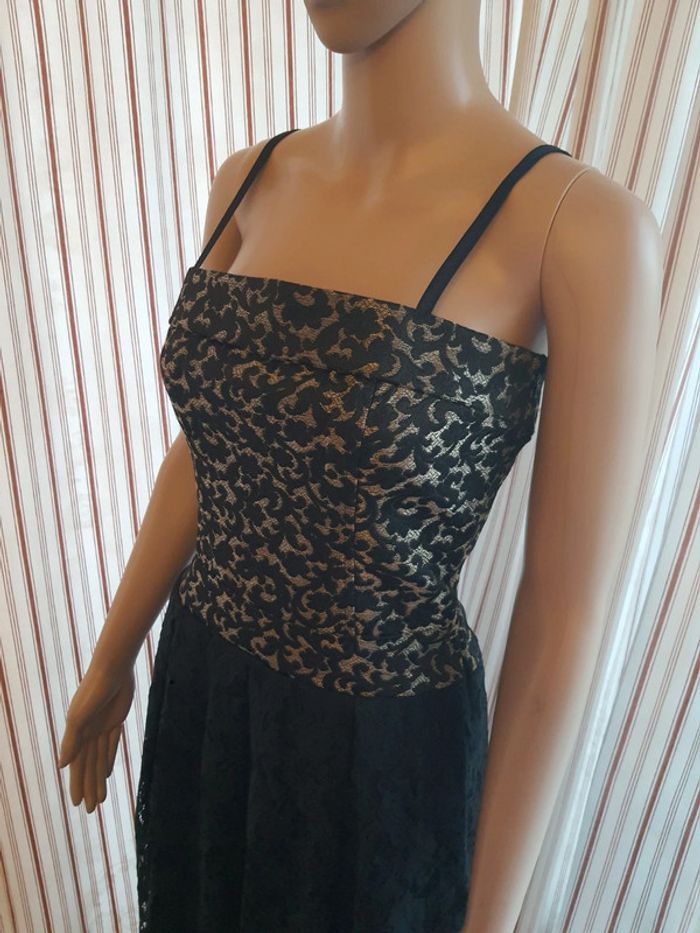 Jolie Robe Rinascimento made in Italy taille S - photo numéro 8