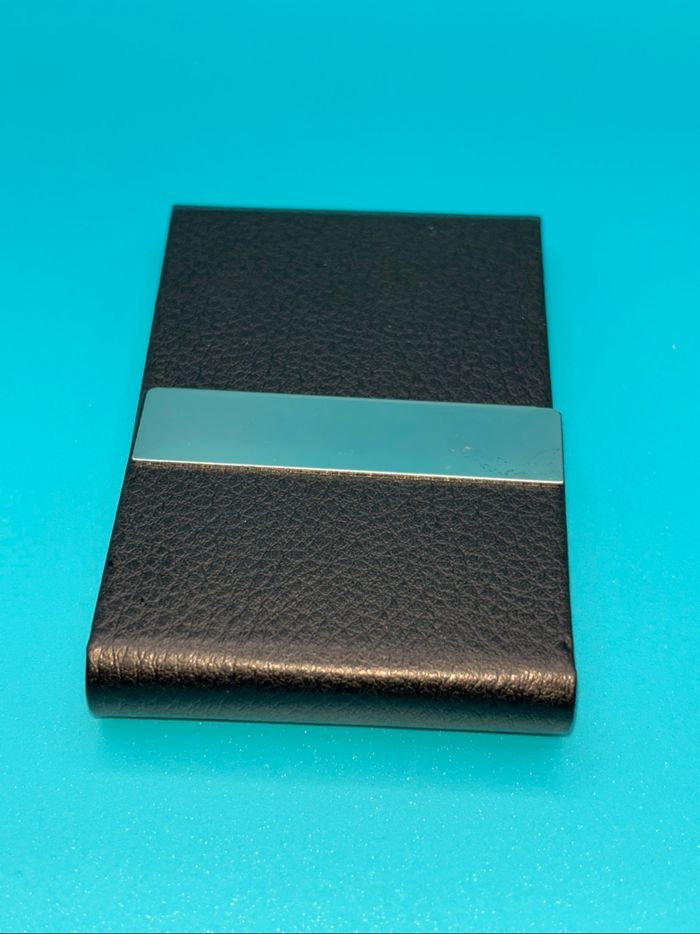 Porte carte cuir magnétique - photo numéro 6