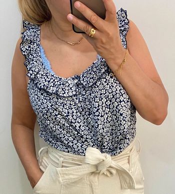 Débardeur a fleurs Taille M