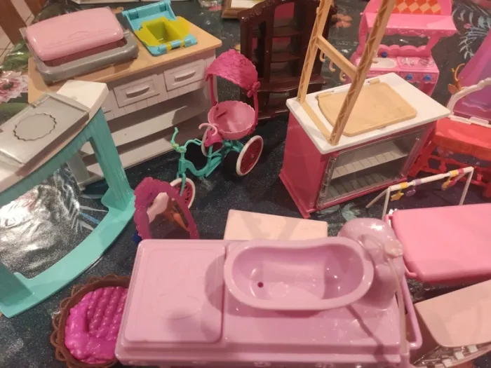 Lot accessoires barbie mobilier - photo numéro 9