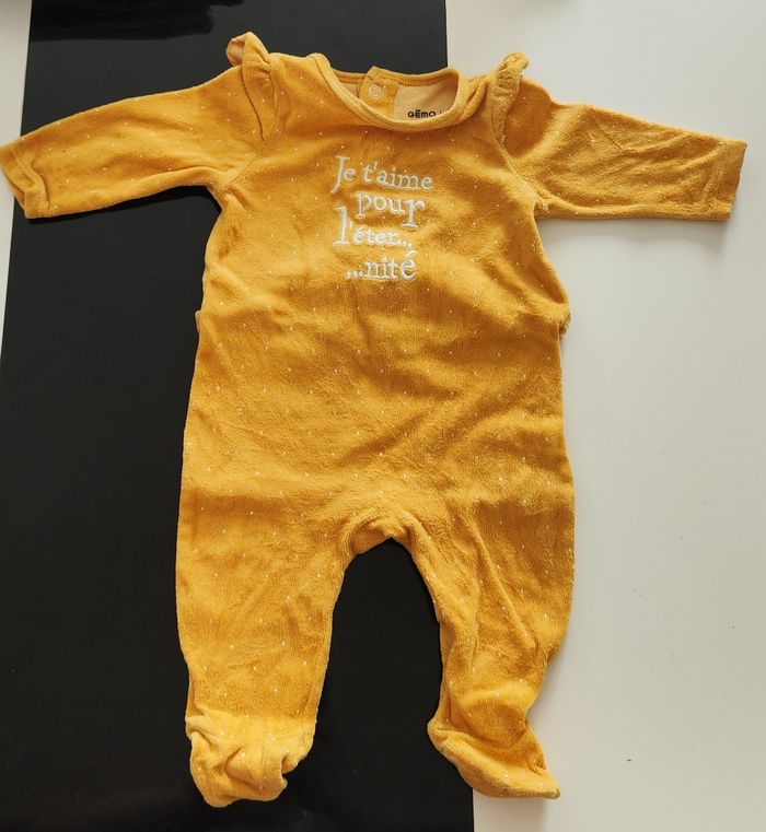 Pyjama fille taille 3 mois - photo numéro 1