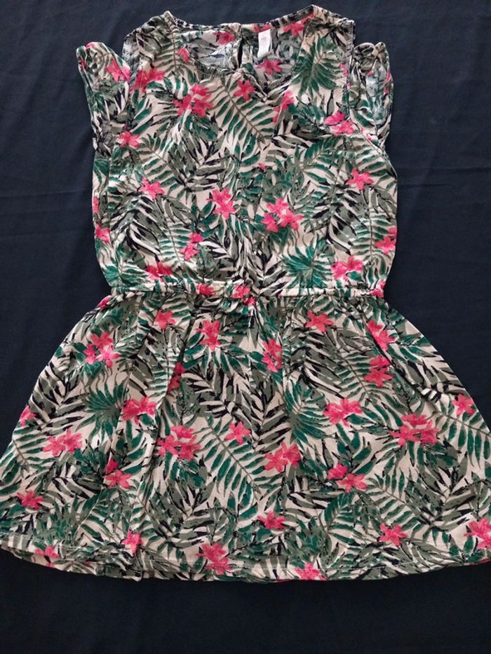 Très jolie robe