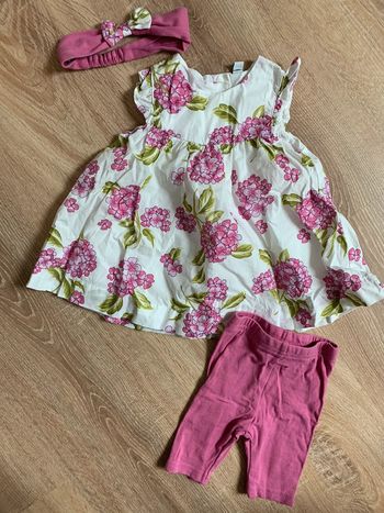 Ensemble 3 pièces robe legging bandeau bébé fille fleuri 3 mois comme neuf