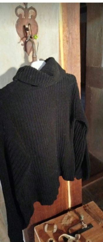 Pull col roulé
