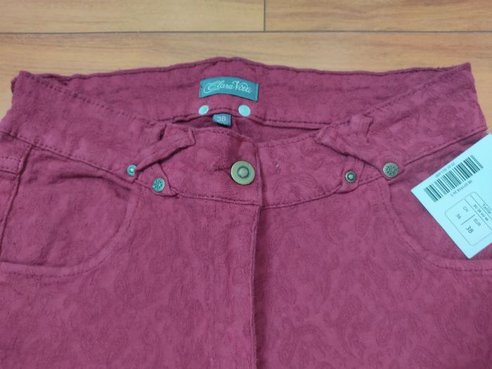 Pantalon bordeaux femme broderie florale 38 M Neuf - photo numéro 3