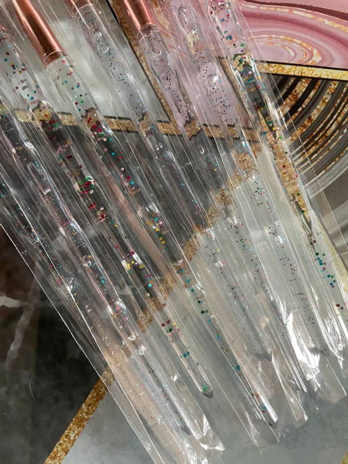 Jolies Pinceaux à maquillage - photo numéro 3