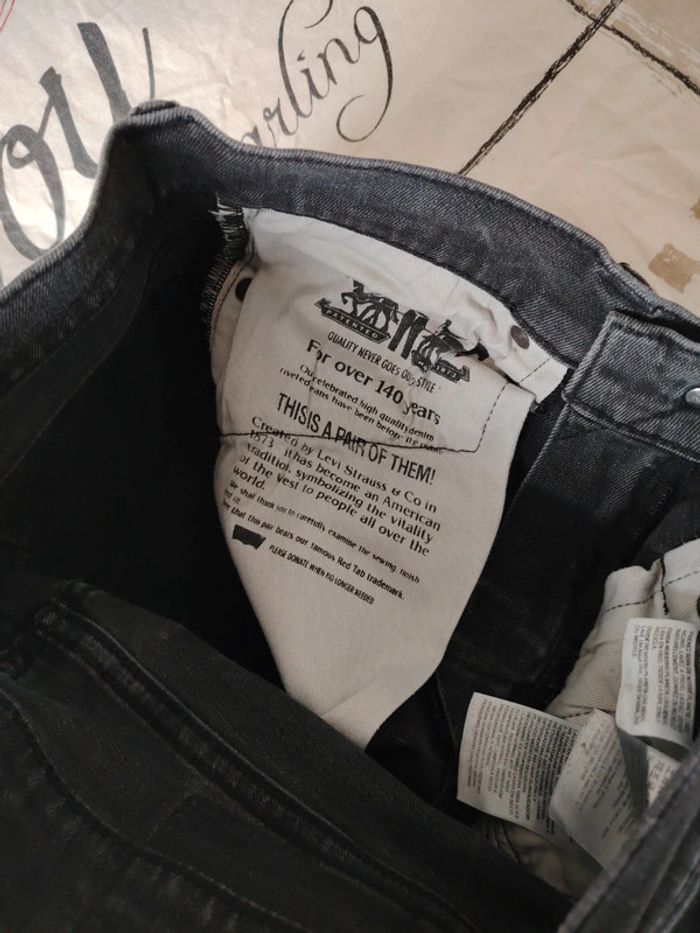 Jean Levi's 519 - photo numéro 16