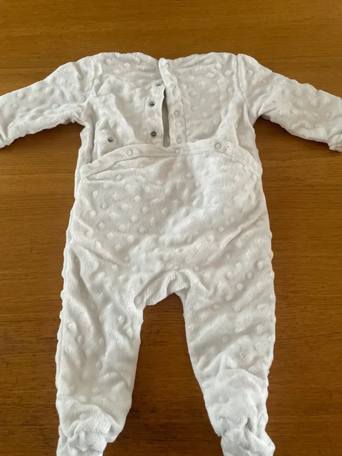 Pyjama très chaud tout doux 9 mois - photo numéro 4