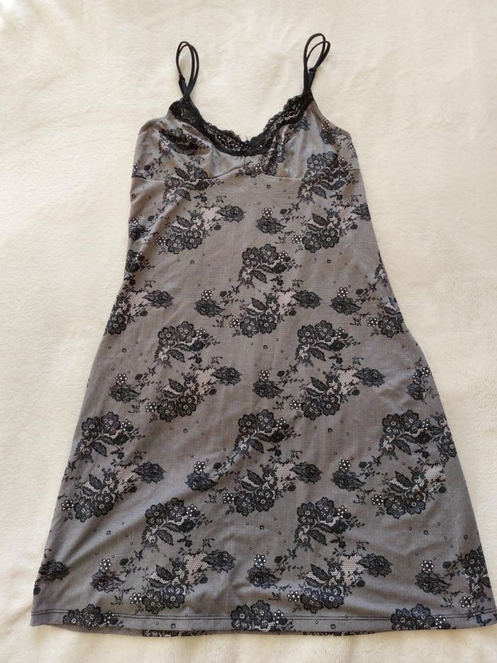 Nuisette de nuit originale taille 38 - photo numéro 3