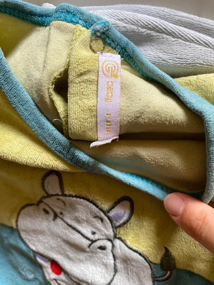 4 pyjamas 12 mois - photo numéro 3