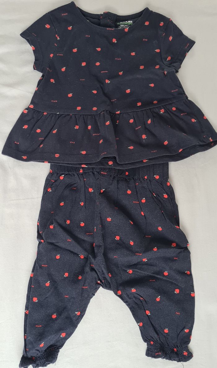 Tenue / Ensemble fille 3 mois