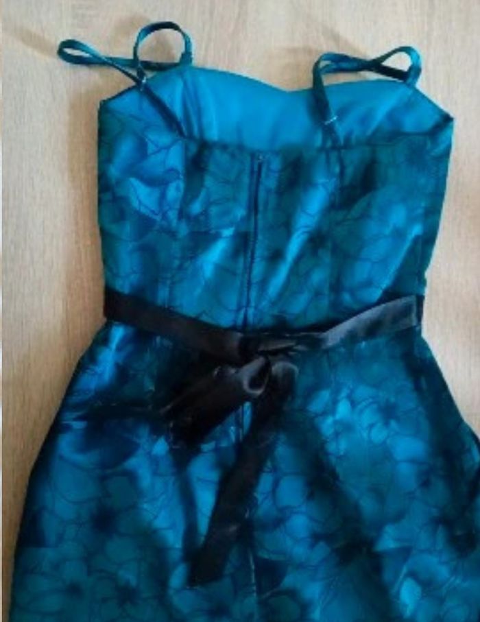 Robe de soirée - photo numéro 2