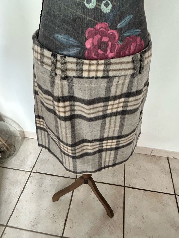 Tailleur jupe neuf Primark - photo numéro 5