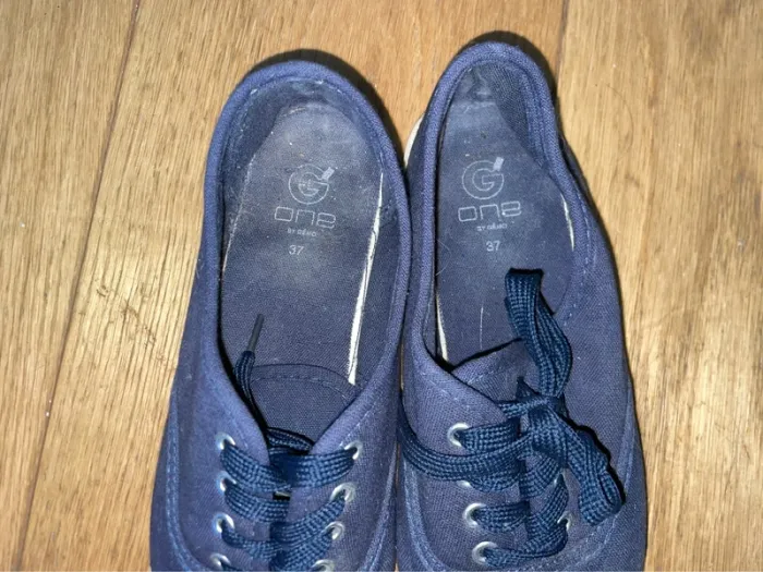Chaussures en toile - photo numéro 3