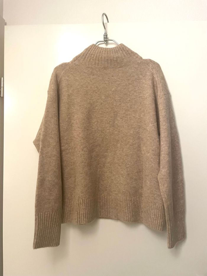 Pull col montant - photo numéro 4