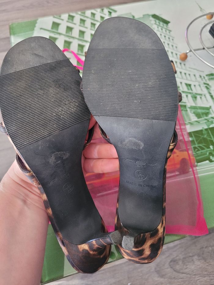 Paire de sandales imprimé Léopard New Look-Pointure 38✨️ - photo numéro 3