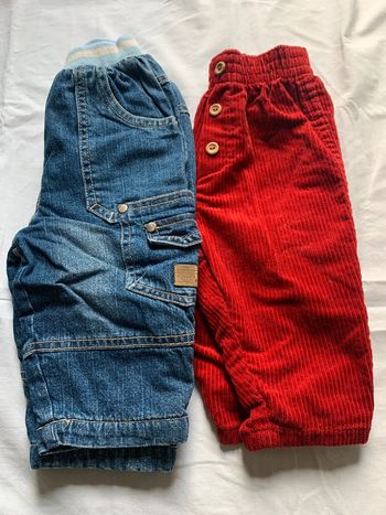 lot 2 pantalons chauds 6 mois