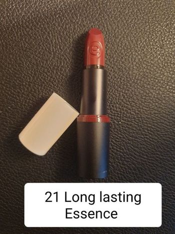 Rouge à lèvres Essence 21 long lasting