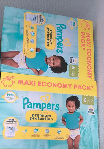 Les couches pampers taille 6