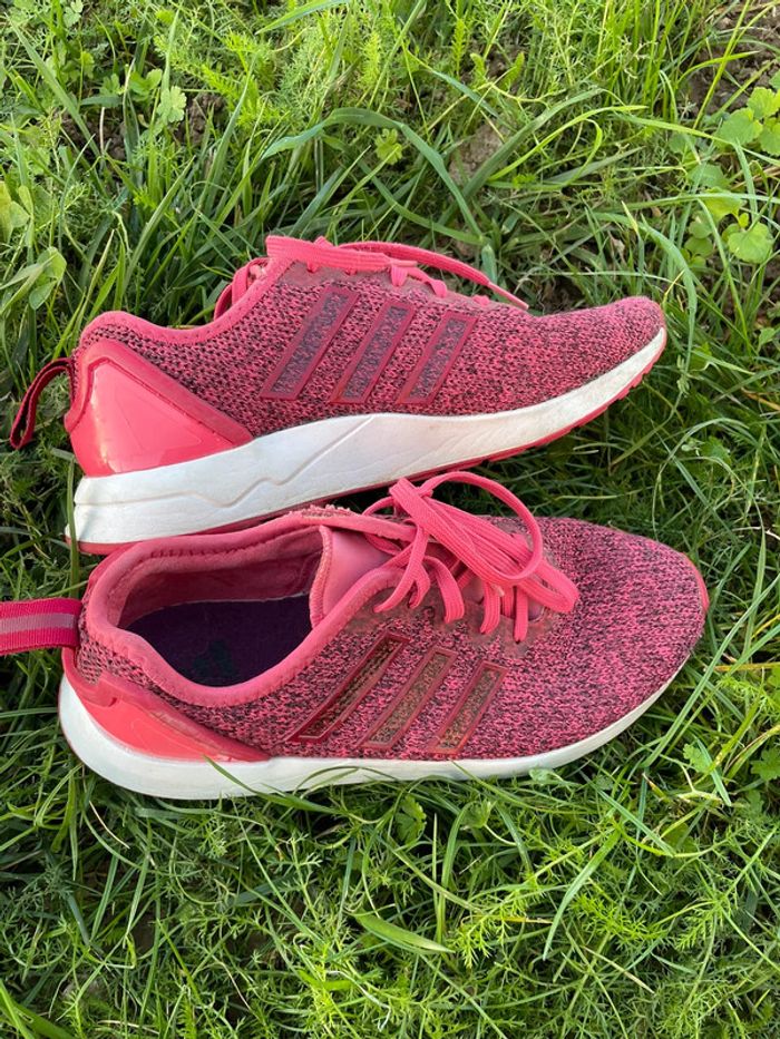 Basket adidas rose/rouge - photo numéro 2