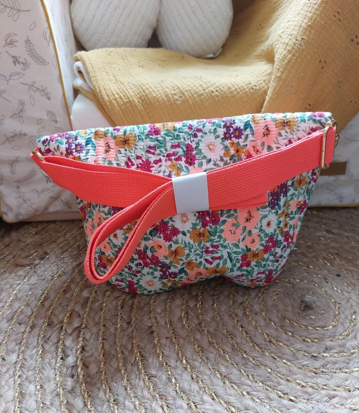 Sac banane liberty fleuri orange fluo La p'tite cachottière - photo numéro 5