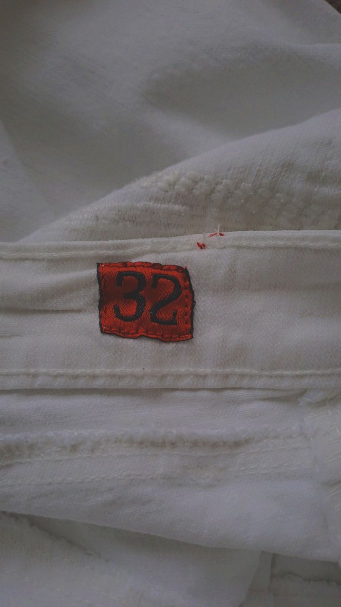🩶 Jean blanc Jennyfer - Taille 32 - photo numéro 3