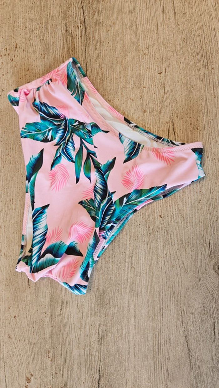 Joli maillot 2 pièces rose, excellent état, S - photo numéro 3