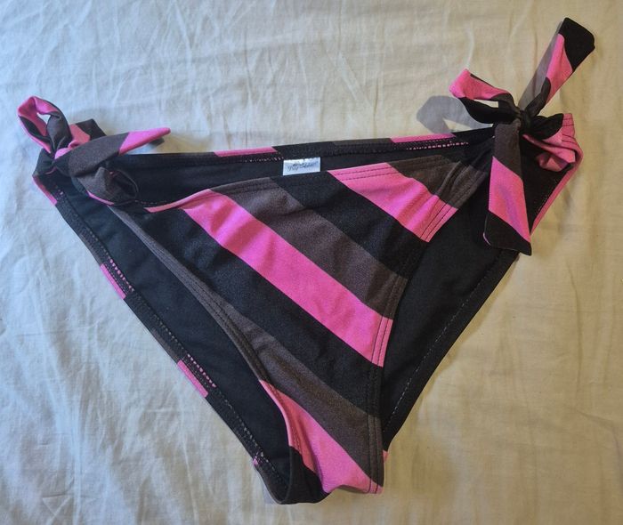 Maillot de Bain 2 pièces - photo numéro 2