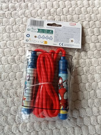 Corde à sauter spiderman