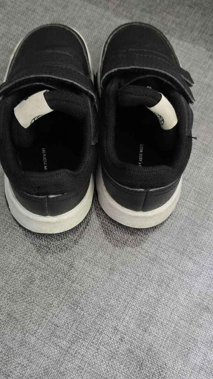 💙😍 baskets adidas pointure 24 😍💙 - photo numéro 4