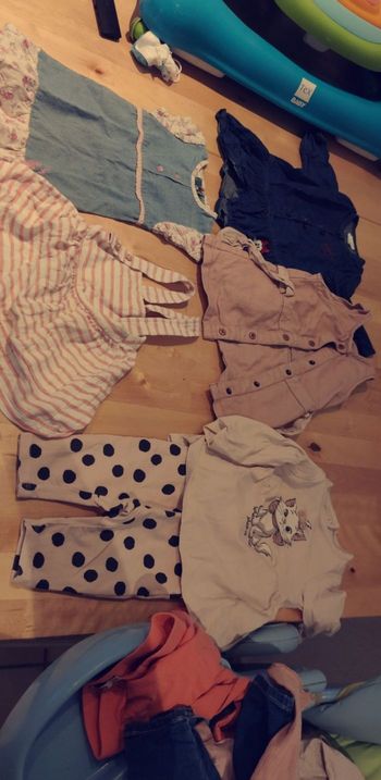 Vêtements fille 6 mois individuelle ou part lot