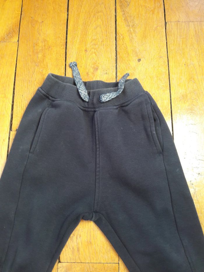Bas de jogging 4 ans - photo numéro 3