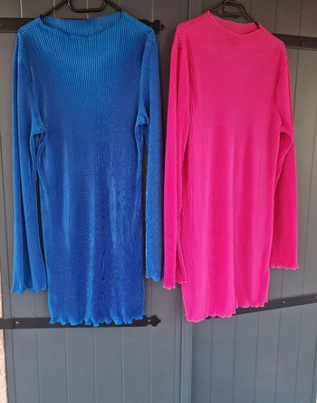 Lot robe bleu electrique et rose framboise